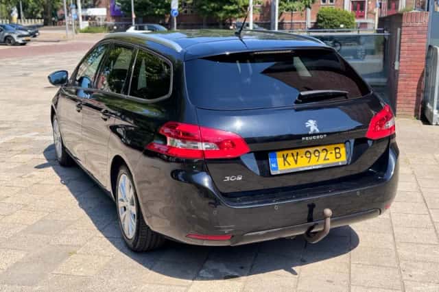 Peugeot 308 (2016) thumbnail 6
