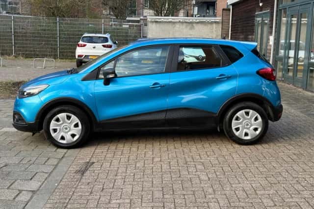 Renault Captur (2014) thumbnail 5