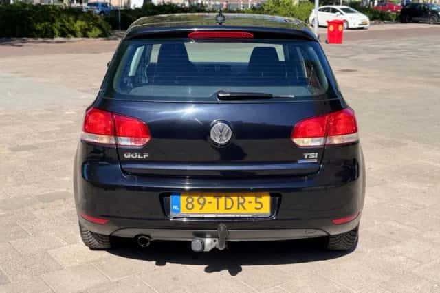 Volkswagen Golf (2012) thumbnail 5