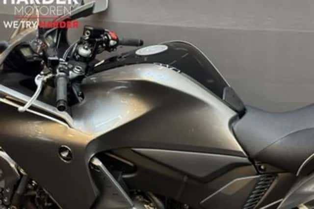 Honda VFR (2010) thumbnail 6