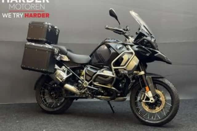 BMW R (2021) thumbnail 1