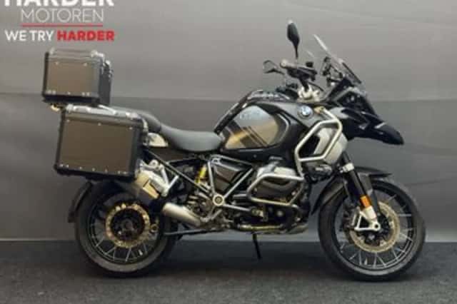 BMW R (2021) thumbnail 2