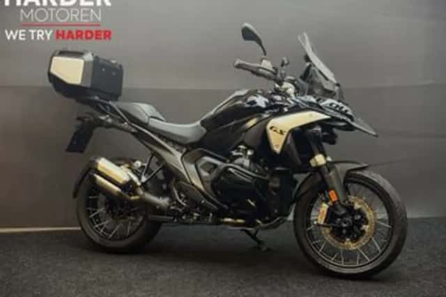 BMW R (2023) thumbnail 1