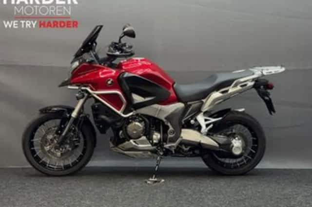 Honda VFR (2012) thumbnail 4