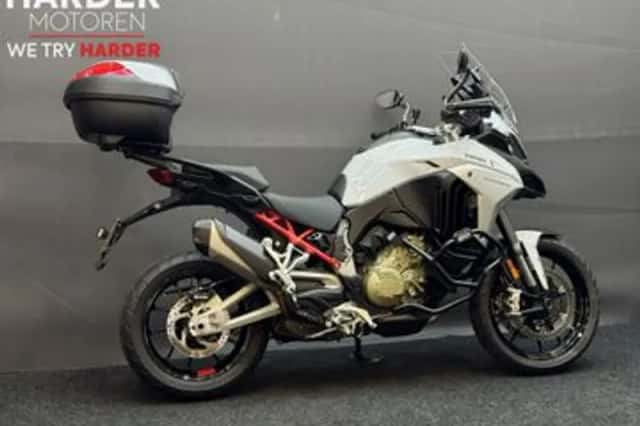 DUCATI MULTISTRADA (2022) thumbnail 3