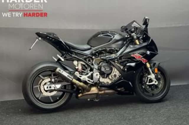 BMW S (2021) thumbnail 3