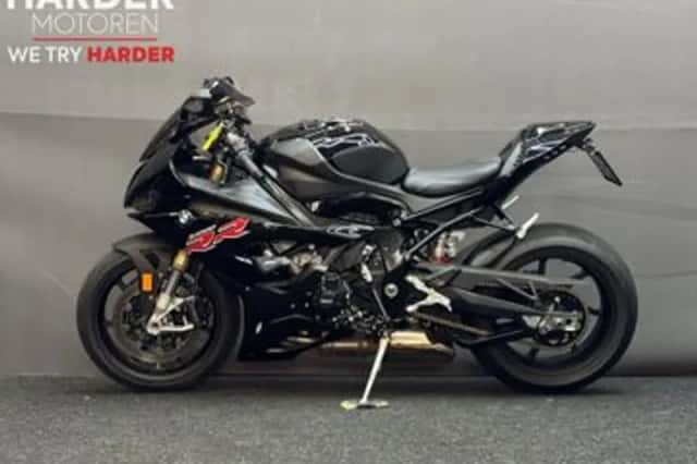 BMW S (2021) thumbnail 4