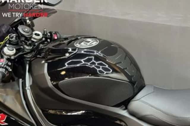 BMW S (2021) thumbnail 6