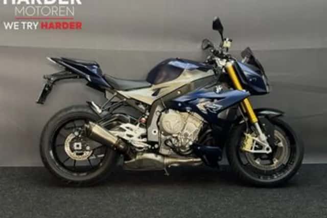 BMW S (2014) thumbnail 2