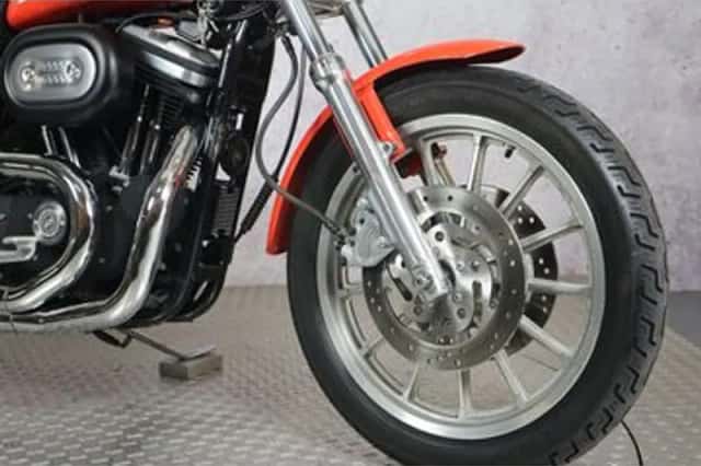 HARLEY-DAVIDSON SPORTSTER (2002) thumbnail 5