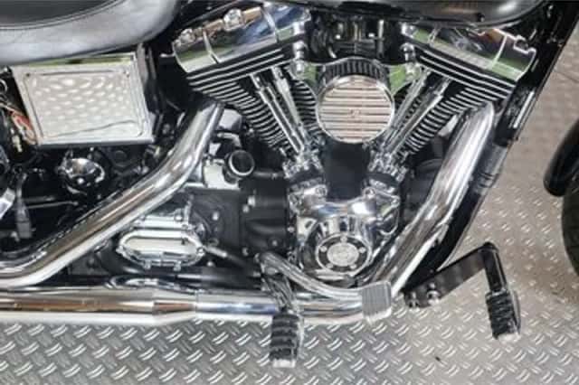 HARLEY-DAVIDSON FXDLI (2005) thumbnail 4