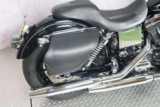 HARLEY-DAVIDSON FXDLI (2005) thumbnail 6