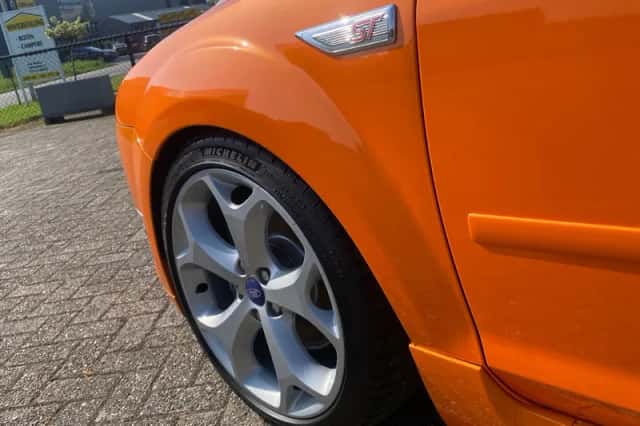 Ford Focus (2007) thumbnail 3
