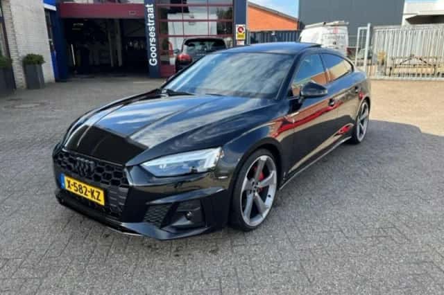 Audi A5 (2022) thumbnail 2