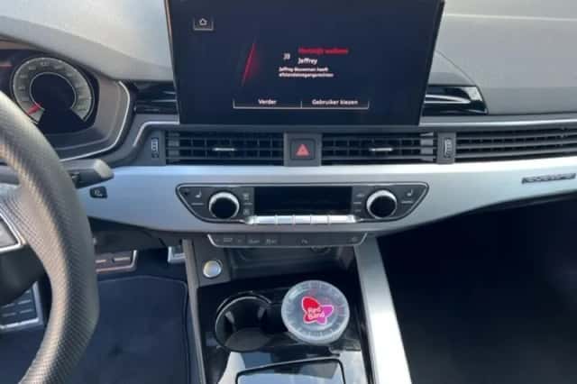 Audi A5 (2022) thumbnail 8