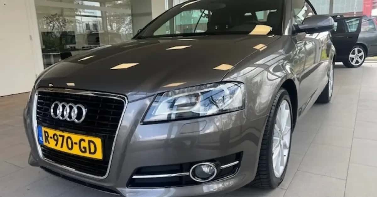 Audi Cabriolet (2011) — foto 1