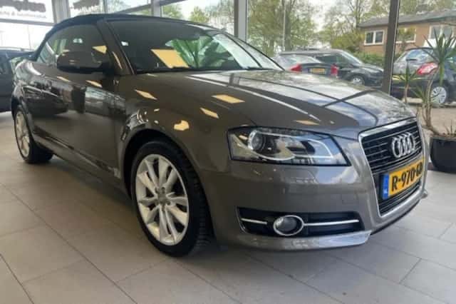 Audi Cabriolet (2011) thumbnail 7