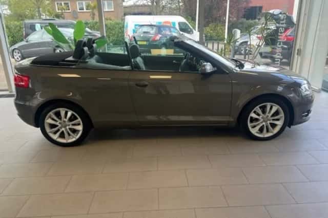 Audi Cabriolet (2011) thumbnail 67