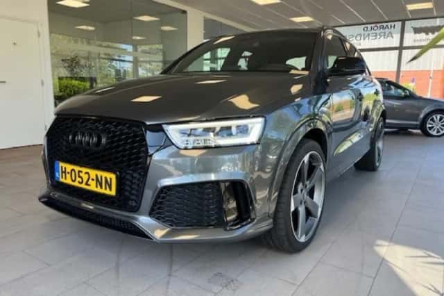 Audi Q3 (2015) thumbnail 2
