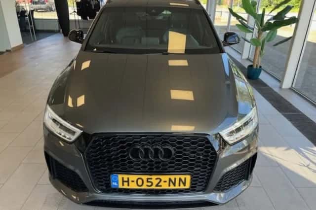 Audi Q3 (2015) thumbnail 9