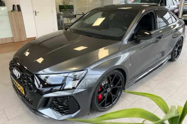 Audi RS 3 (2021) thumbnail 1