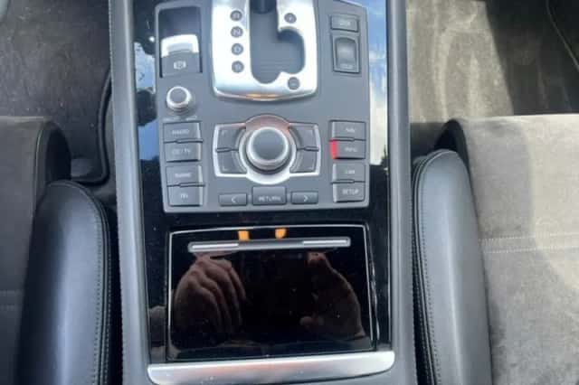 Audi S8 (2006) thumbnail 32