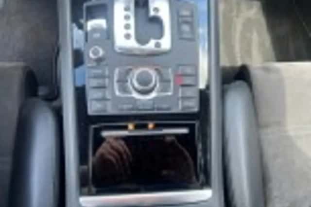Audi S8 (2006) thumbnail 67