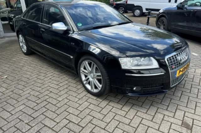 Audi S8 (2006) thumbnail 9