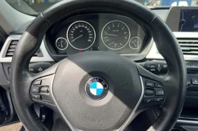 BMW 3-Serie (2012) thumbnail 18