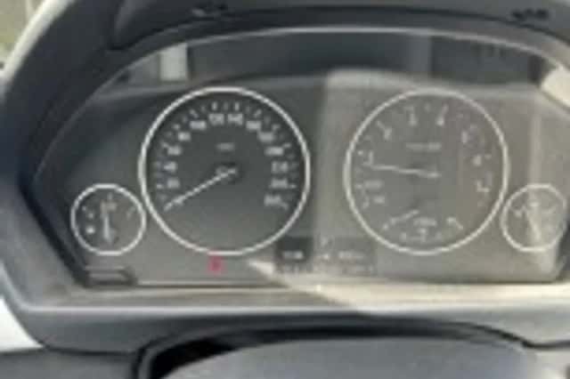 BMW 3-Serie (2012) thumbnail 43