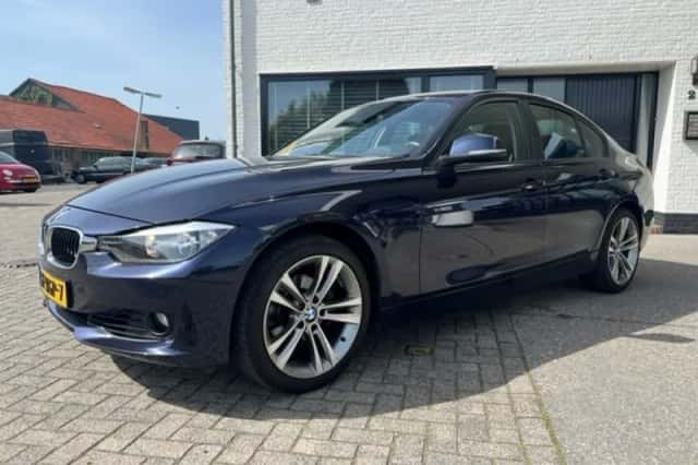 BMW 3-Serie (2012) thumbnail 55