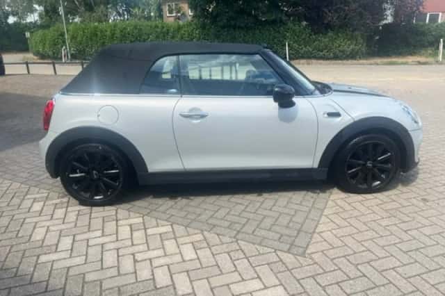 MINI Cabrio (2016) thumbnail 6