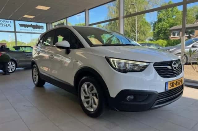 Opel Crossland X (2017) thumbnail 8