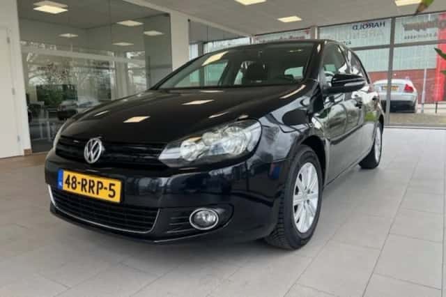 Volkswagen Golf (2011) thumbnail 50