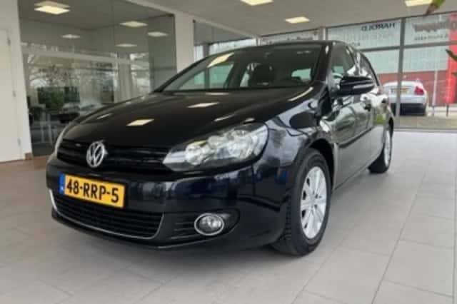 Volkswagen Golf (2011) thumbnail 74