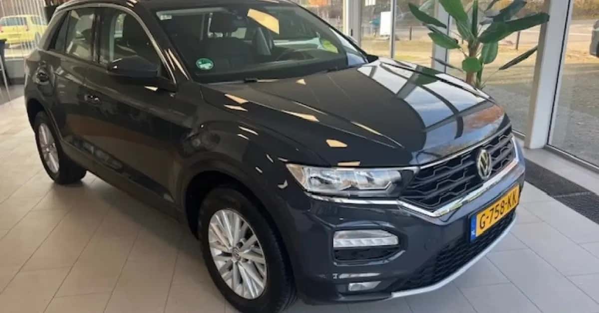 Volkswagen T Roc (2019) — foto 1