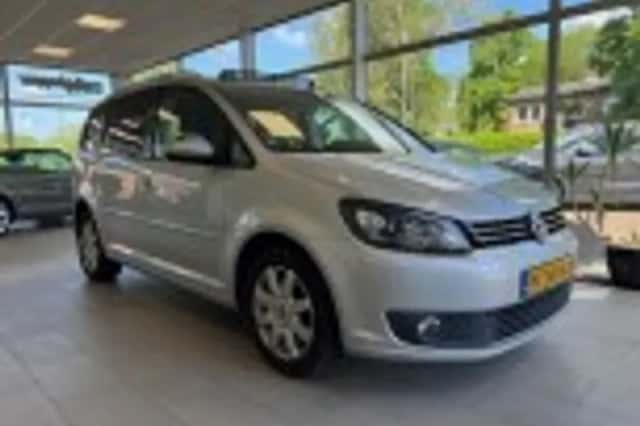 Volkswagen Touran (2013) thumbnail 39