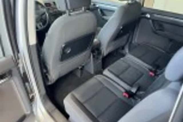 Volkswagen Touran (2013) thumbnail 47