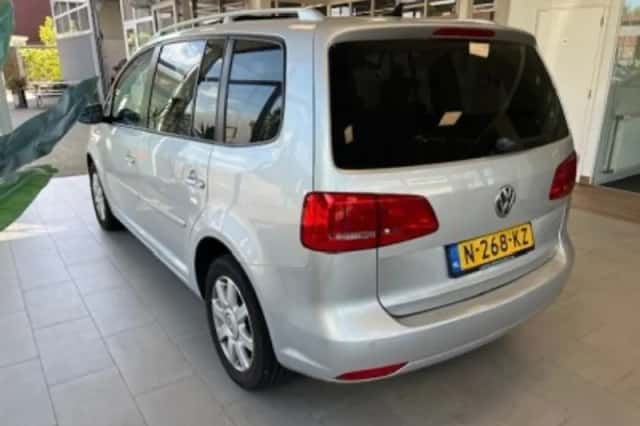 Volkswagen Touran (2013) thumbnail 96