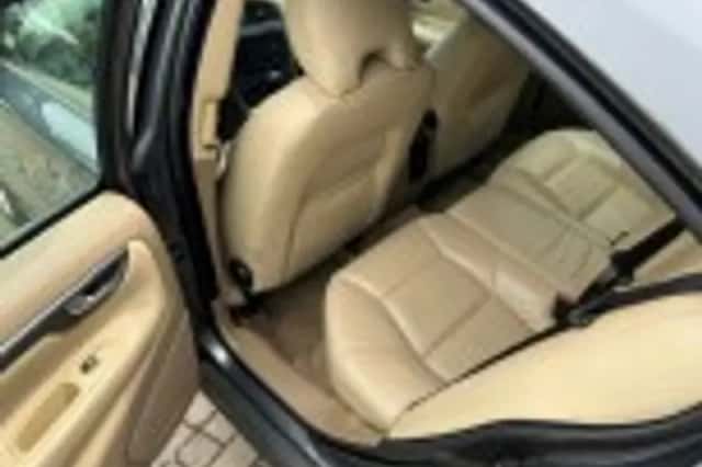 Volvo S60 (2008) thumbnail 33