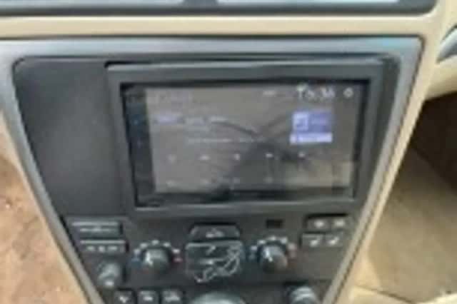 Volvo S60 (2008) thumbnail 40