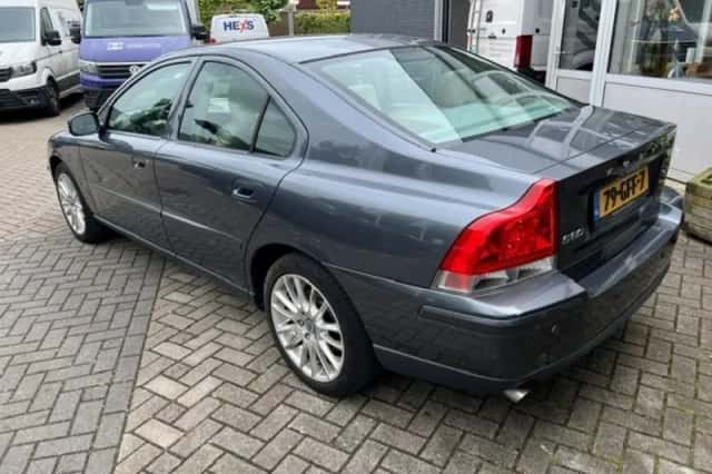 Volvo S60 (2008) thumbnail 47