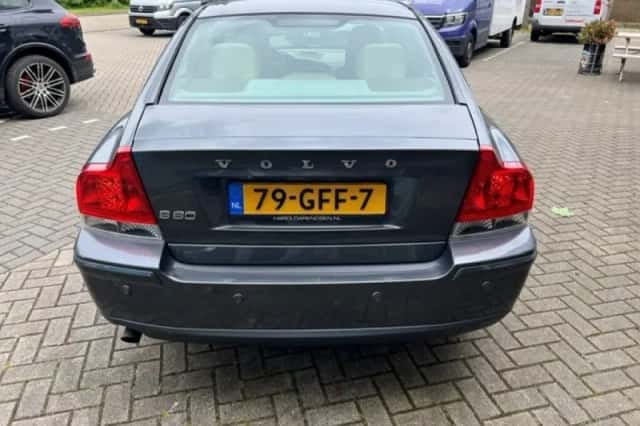 Volvo S60 (2008) thumbnail 48
