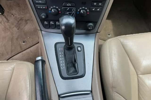 Volvo S60 (2008) thumbnail 64