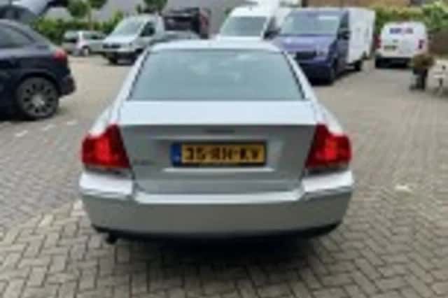 Volvo S60 (2005) thumbnail 23