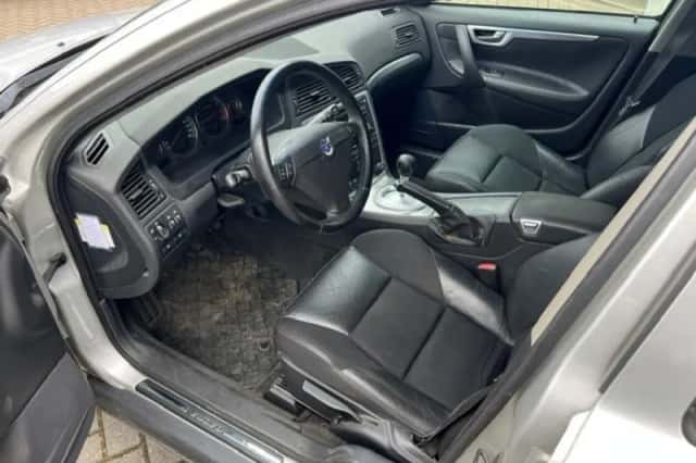Volvo S60 (2005) thumbnail 49