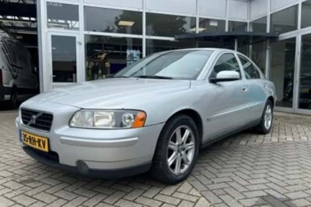 Volvo S60 (2005) thumbnail 59