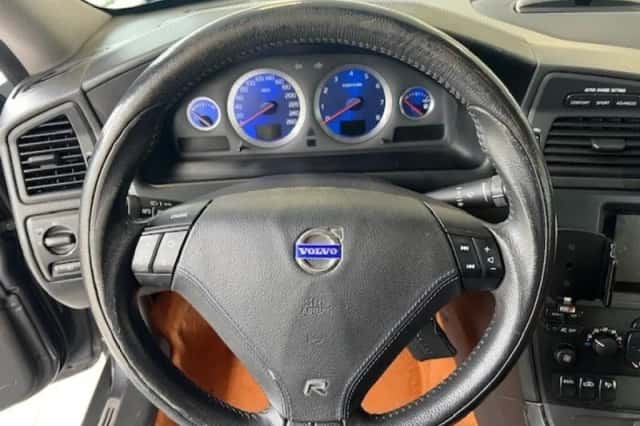 Volvo V70 (2005) thumbnail 21
