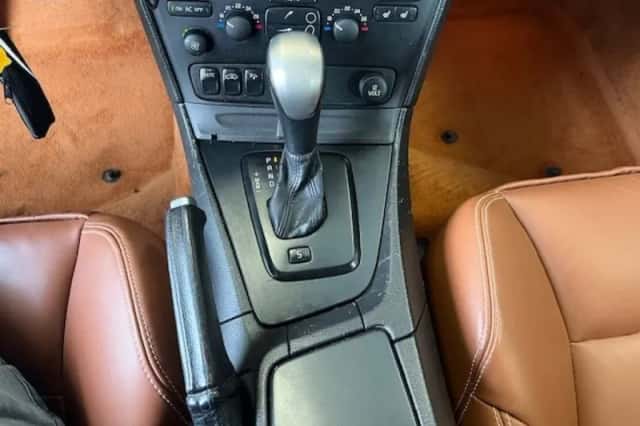 Volvo V70 (2005) thumbnail 25
