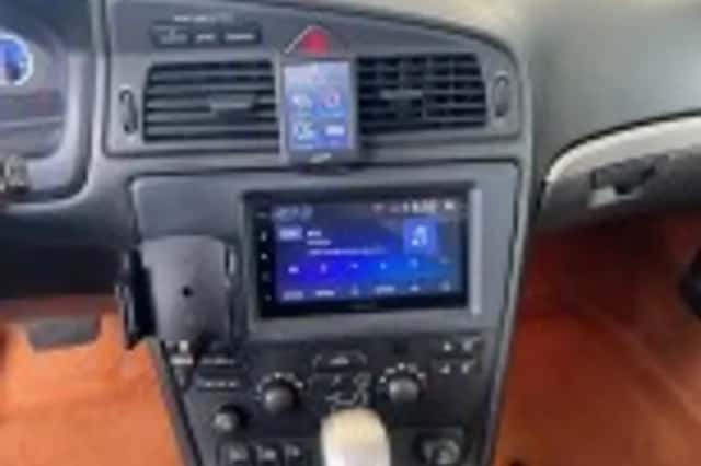 Volvo V70 (2005) thumbnail 49